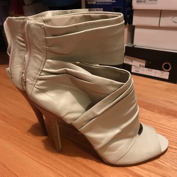 Aldo Leather Ankle Wrap Open-Toe Booties - size 40 - Picture 4 of 12